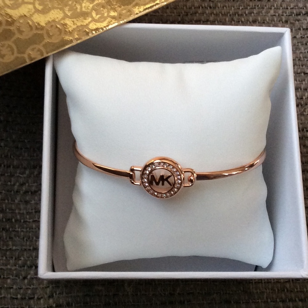 Authentic Michael Kors Logo Bracelet Rose Gold NWT